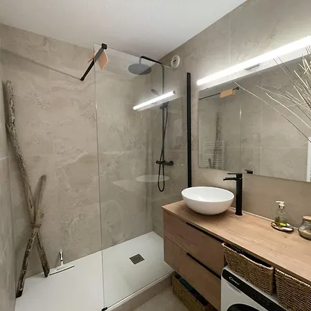 T2 Avec Piscine Et Animaux Admis - Fr-1-379-182 *