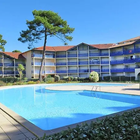 T2 Avec Piscine Et Animaux Admis - Fr-1-379-182
